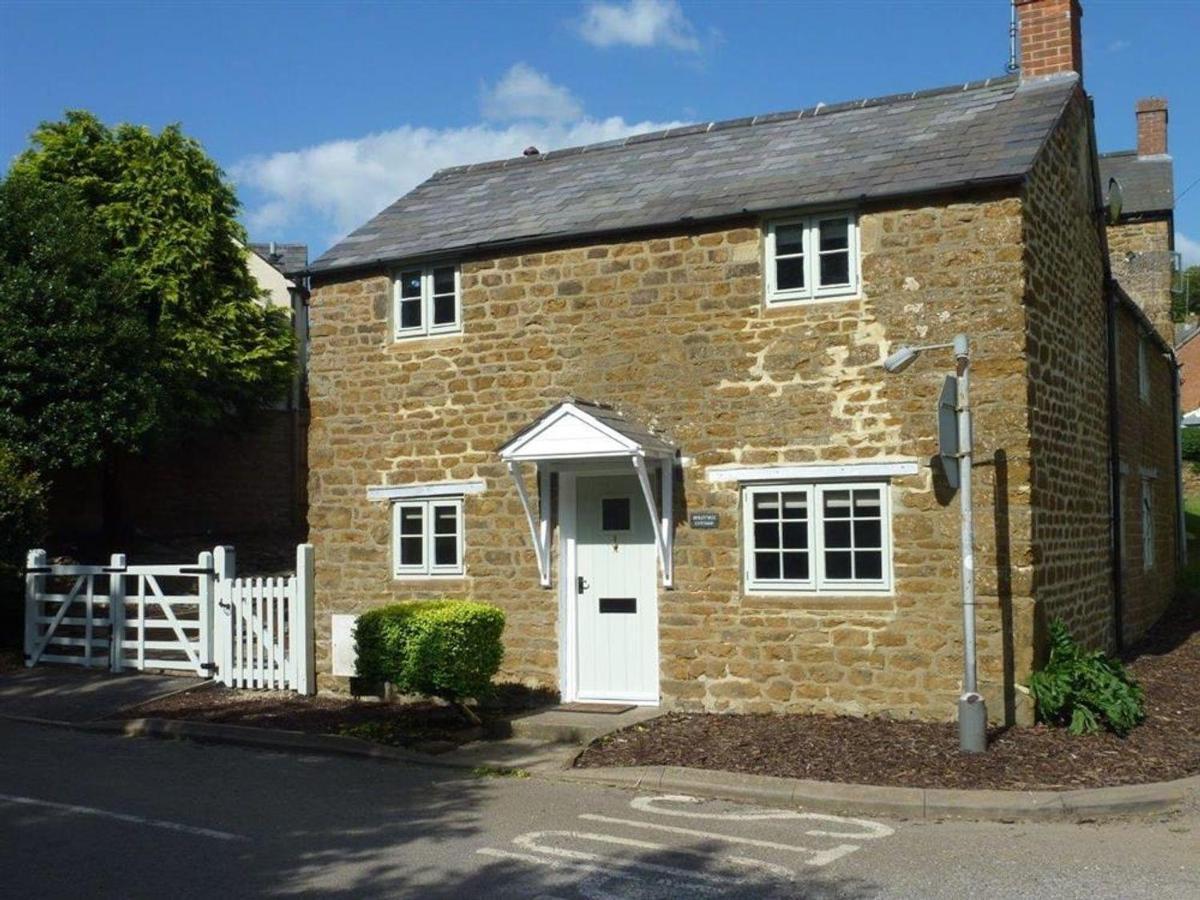 Hollytree Cottage Banbury Exterior photo